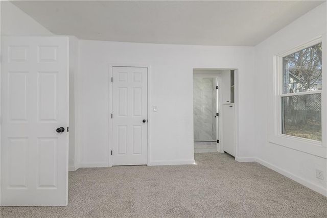 601 S 7th Street, Leavenworth, KS 66048