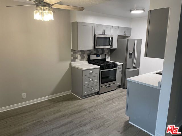 1431 S Holt Avenue, Los Angeles, CA 90035