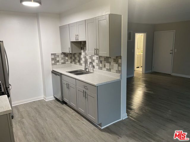 1431 S Holt Avenue, Los Angeles, CA 90035