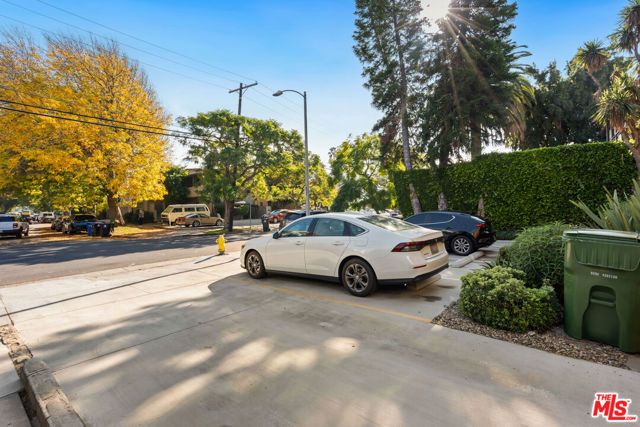 1431 S Holt Avenue, Los Angeles, CA 90035