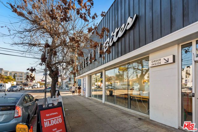 1431 S Holt Avenue, Los Angeles, CA 90035