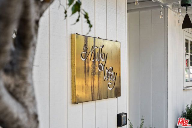 1431 S Holt Avenue, Los Angeles, CA 90035