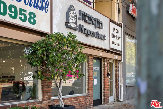 1431 S Holt Avenue, Los Angeles, CA 90035