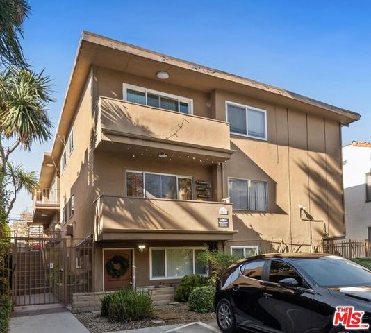 1431 S Holt Avenue, Los Angeles, CA 90035