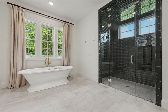 25590 Bundschu Road, Independence, MO 64056