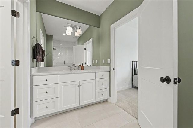 25590 Bundschu Road, Independence, MO 64056