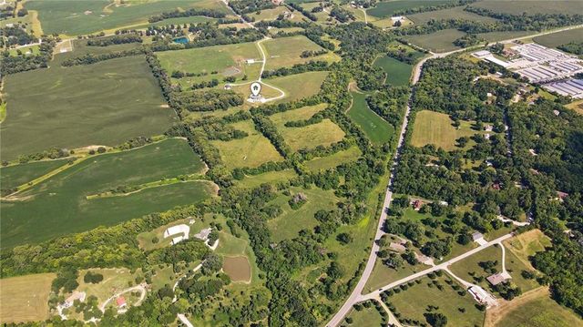 25590 Bundschu Road, Independence, MO 64056