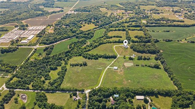 25590 Bundschu Road, Independence, MO 64056