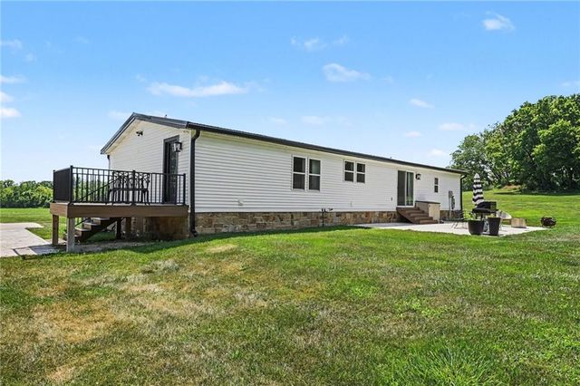25590 Bundschu Road, Independence, MO 64056