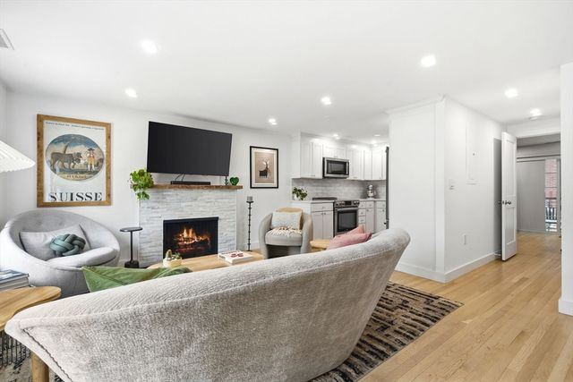 100 Main Street 2, Boston, MA 02129