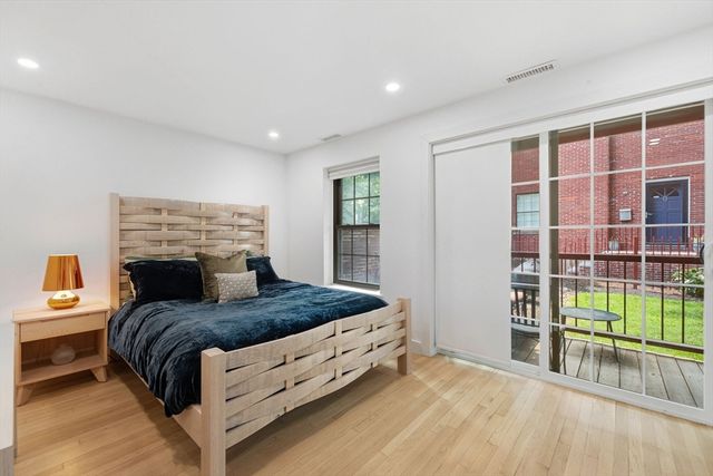 100 Main Street 2, Boston, MA 02129