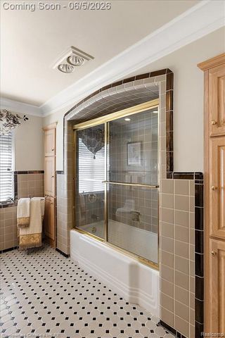 1257 Audubon Road, Grosse Pointe, MI 48230