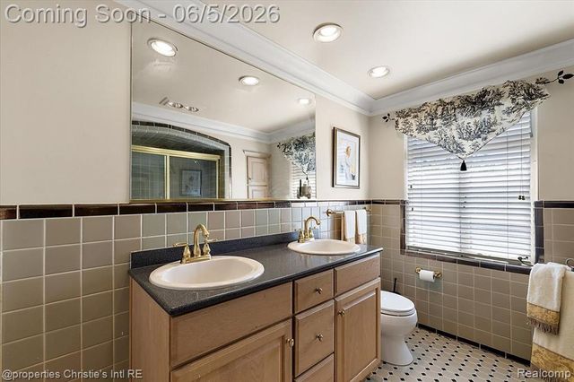 1257 Audubon Road, Grosse Pointe, MI 48230