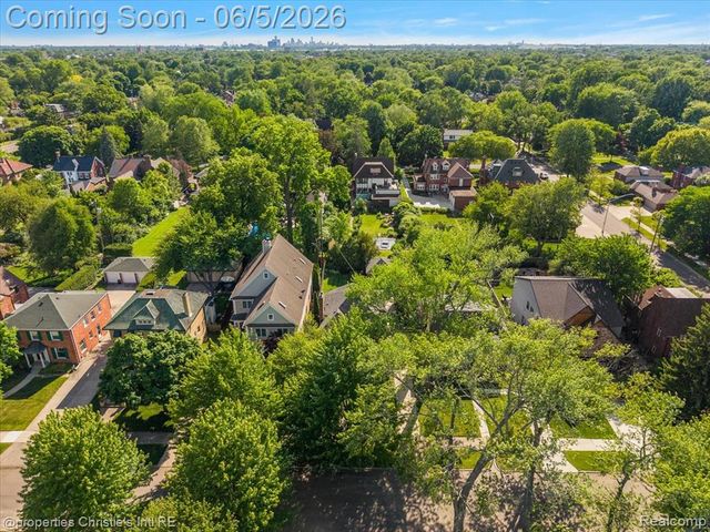 1257 Audubon Road, Grosse Pointe, MI 48230