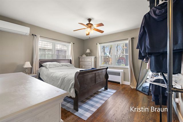 4078 Highgate Road, Norton Shores, MI 49441