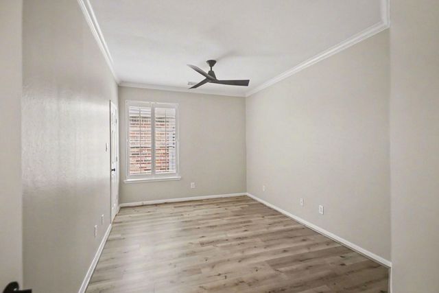 5325 Fayette Street, Houston, TX 77056