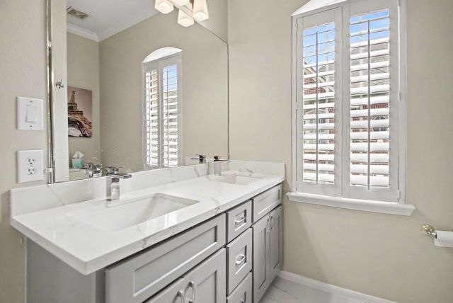 5325 Fayette Street, Houston, TX 77056