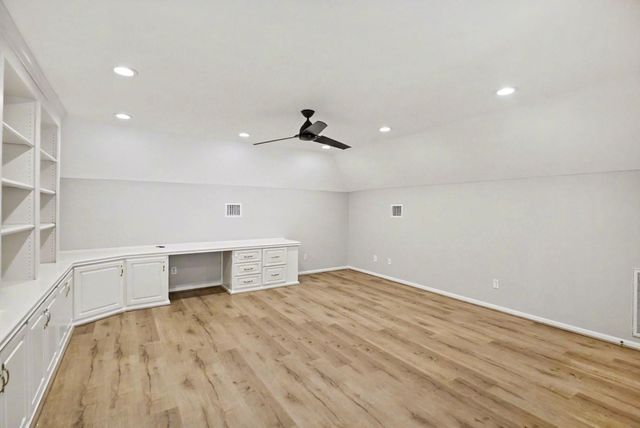 5325 Fayette Street, Houston, TX 77056