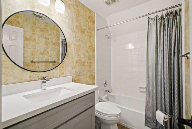 5325 Fayette Street, Houston, TX 77056