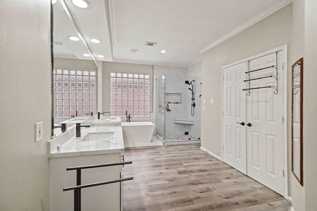 5325 Fayette Street, Houston, TX 77056