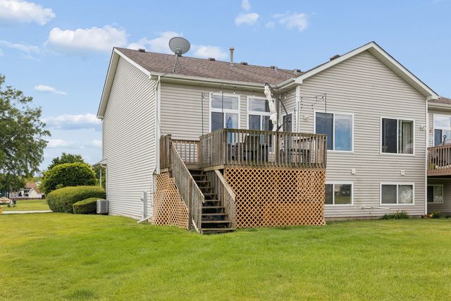 25724 S Red Stable Lane, Channahon, IL 60410