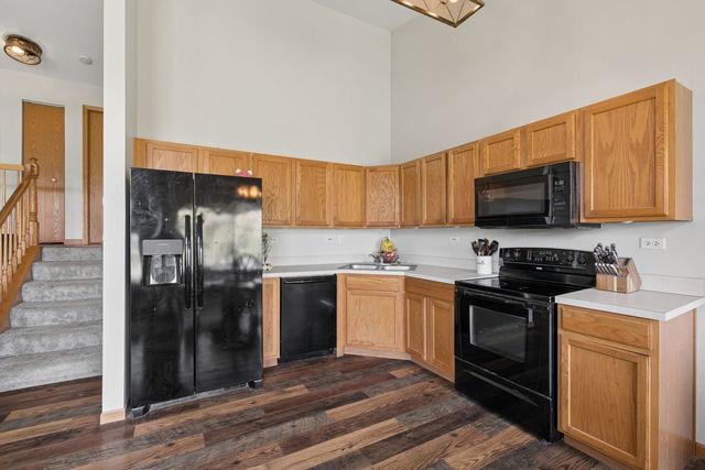 25724 S Red Stable Lane, Channahon, IL 60410