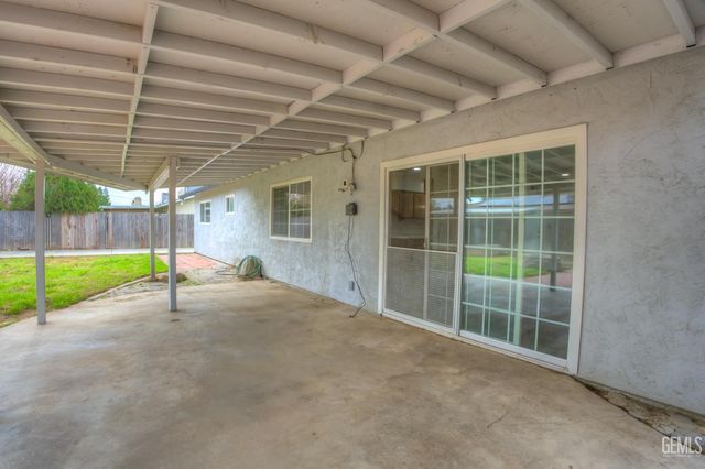 4600 Alexander Street, Bakersfield, CA 93307