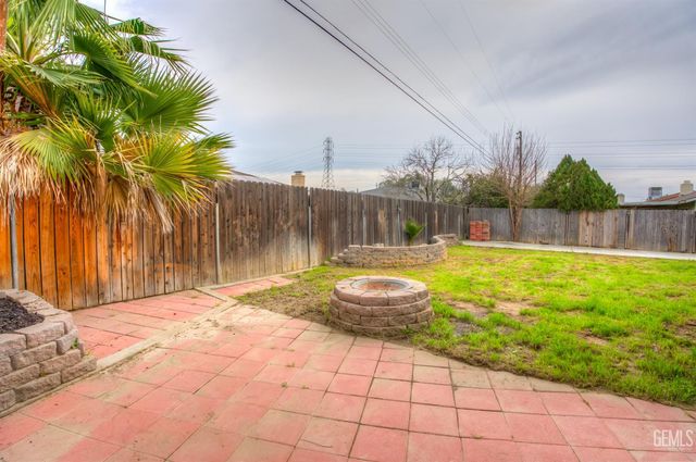 4600 Alexander Street, Bakersfield, CA 93307