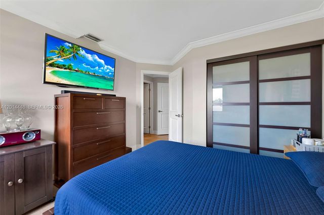 10335 SW 137th Ct, Miami, FL 33186