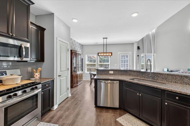 129 Hyrne Drive, Goose Creek, SC 29445