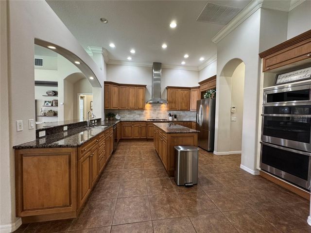 21001 LAKE VIENNA DRIVE, Land O Lakes, FL 34638