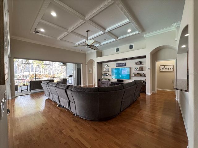 21001 LAKE VIENNA DRIVE, Land O Lakes, FL 34638