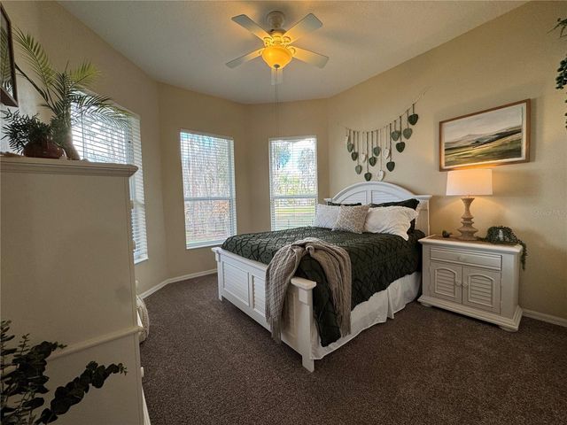 21001 LAKE VIENNA DRIVE, Land O Lakes, FL 34638