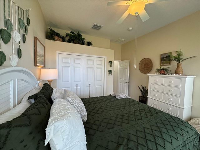 21001 LAKE VIENNA DRIVE, Land O Lakes, FL 34638