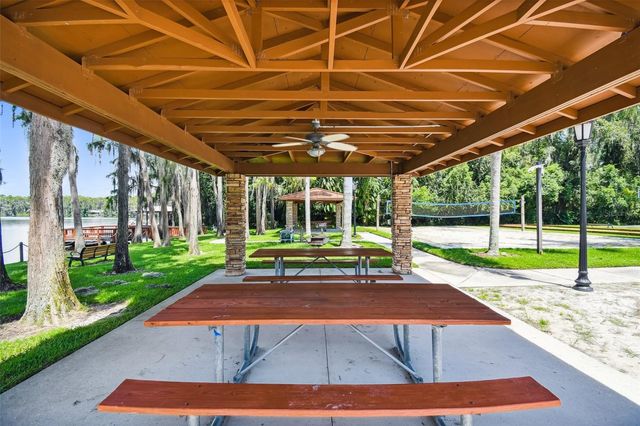 21001 LAKE VIENNA DRIVE, Land O Lakes, FL 34638