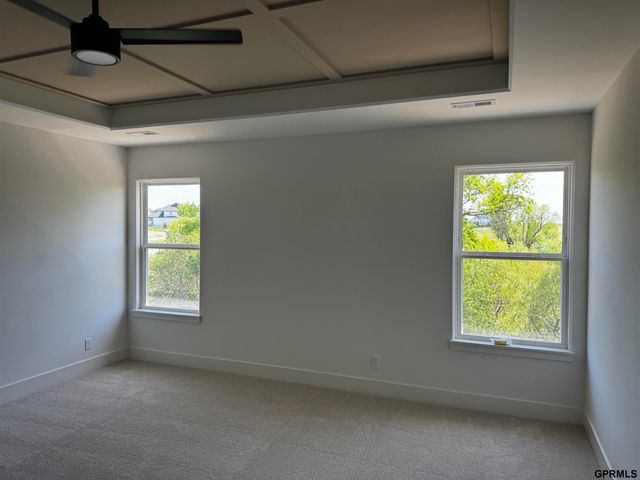 12613 Cooper Street, Papillion, NE 68138
