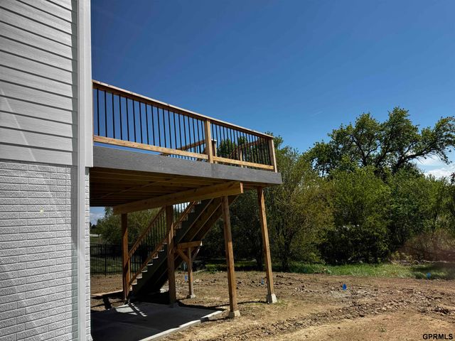 12613 Cooper Street, Papillion, NE 68138