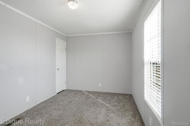 11 Legrand Street, Howell, MI 48843