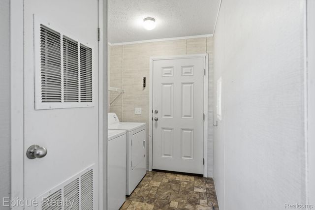 11 Legrand Street, Howell, MI 48843