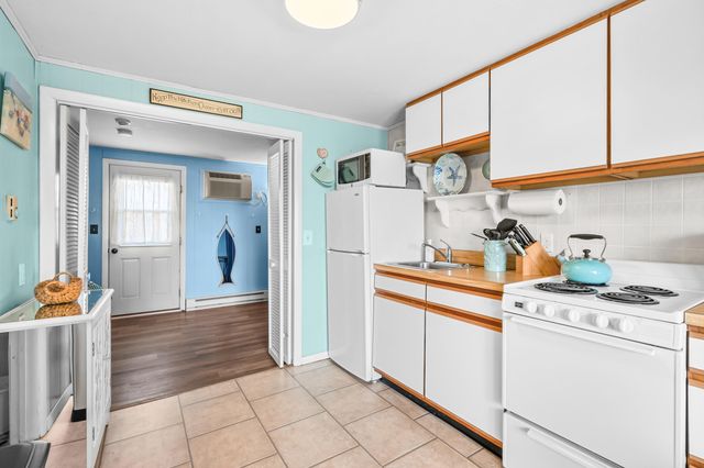 154 Old Wharf Road 36, Dennis Port, MA 02639