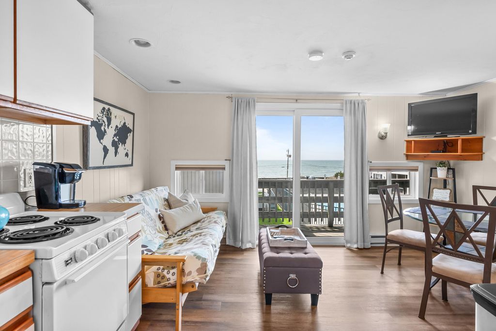 154 Old Wharf Road 36, Dennis Port, MA 02639