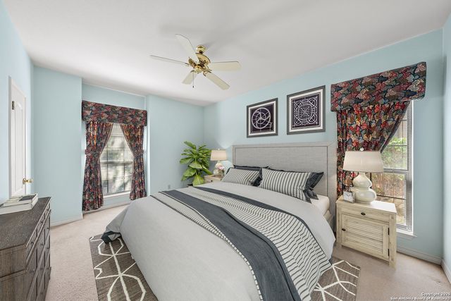 526 Oakland Hills, Kerrville, TX 78028