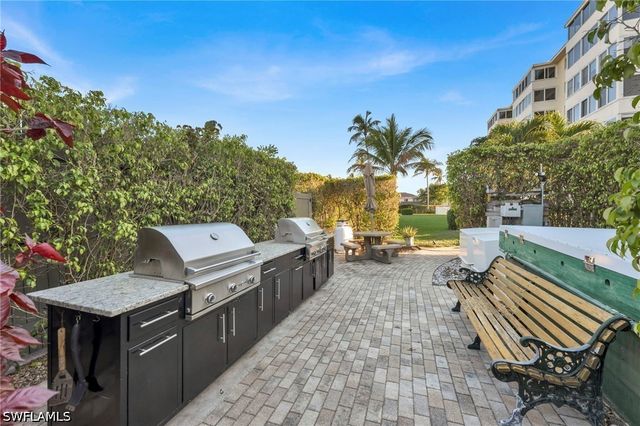 3410 Gulf Shore BLVD N 701, Naples, FL 34103