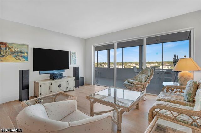 3410 Gulf Shore BLVD N 701, Naples, FL 34103