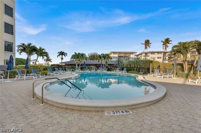 3410 Gulf Shore BLVD N 701, Naples, FL 34103