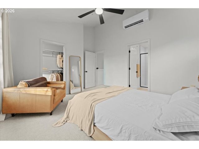 601 Se SPOKANE St, Portland, OR 97202