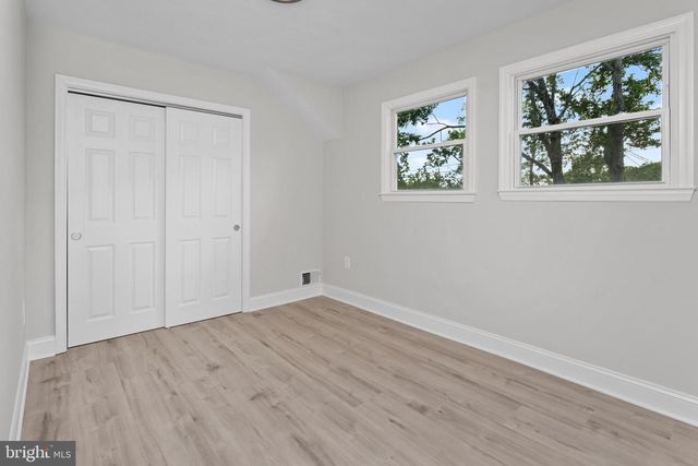 256 EWINGVILLE RD, Ewing, NJ 08638