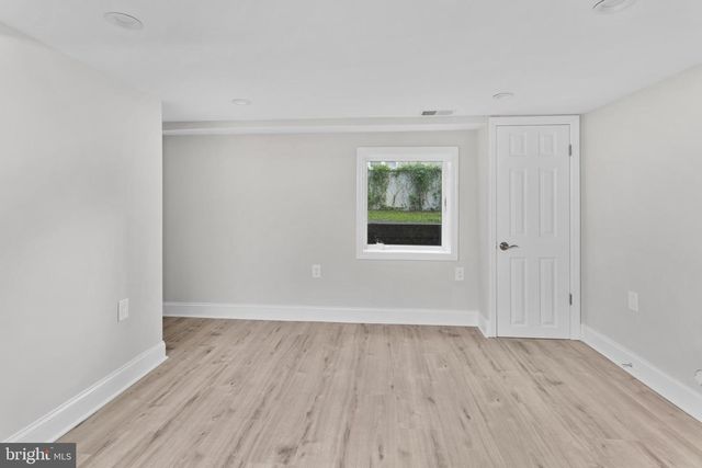 256 EWINGVILLE RD, Ewing, NJ 08638