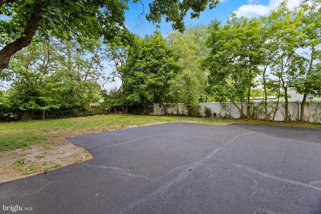 256 EWINGVILLE RD, Ewing, NJ 08638
