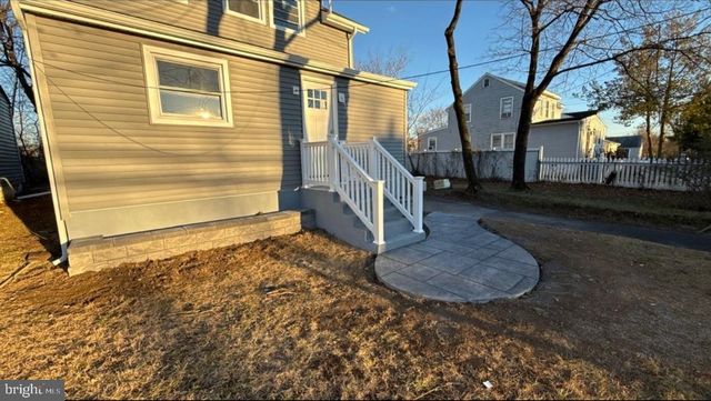 256 EWINGVILLE RD, Ewing, NJ 08638